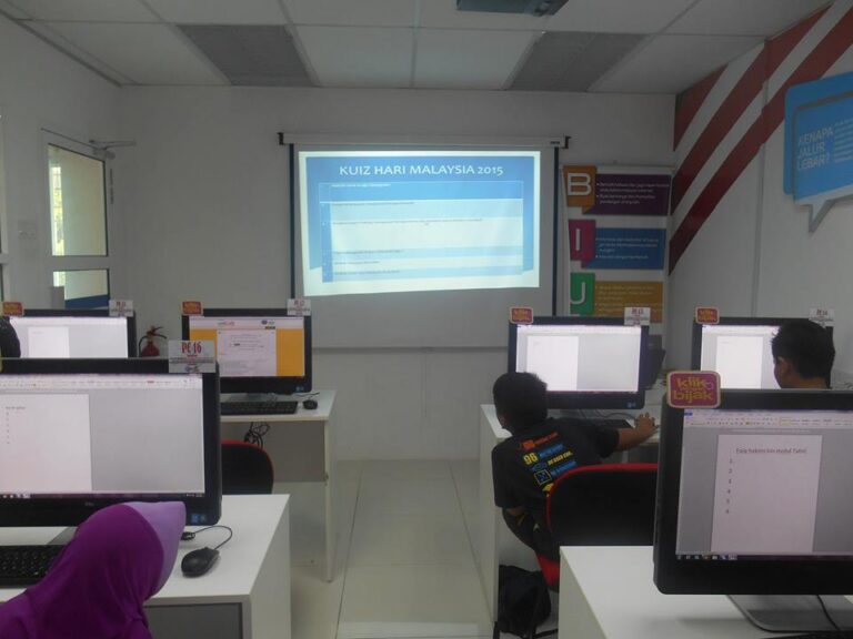 kuiz hari malaysia