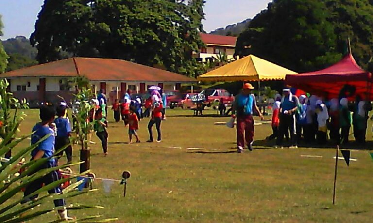 sukan1